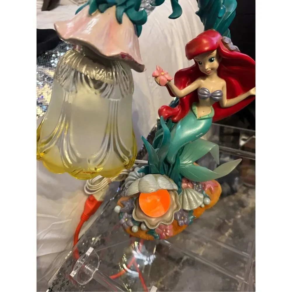 Vintage 2004 Disney Little Mermaid Ariel Seaflower Serenade Lamp W/ Night-light